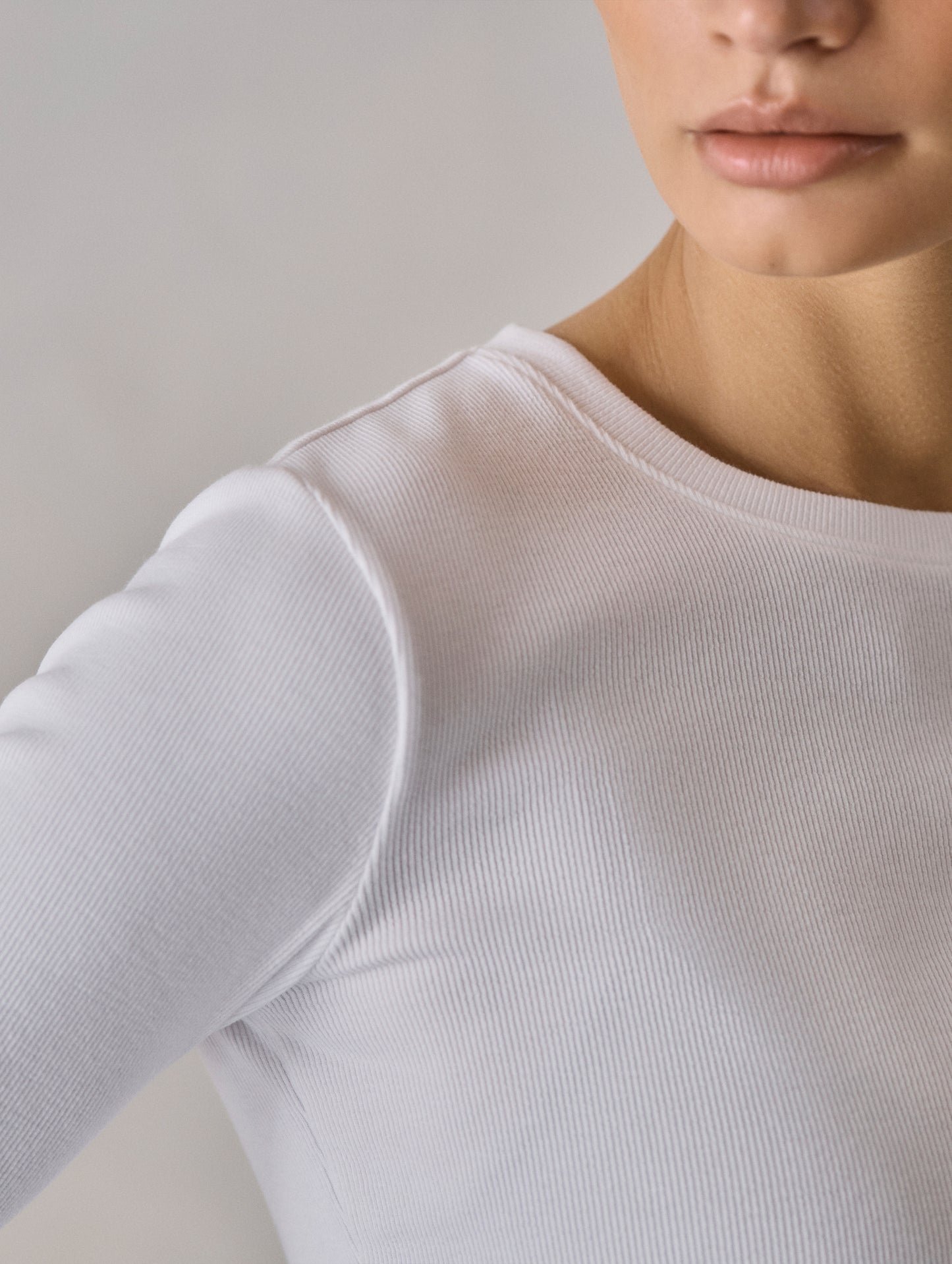 Amara Long-Sleeve Crew - White