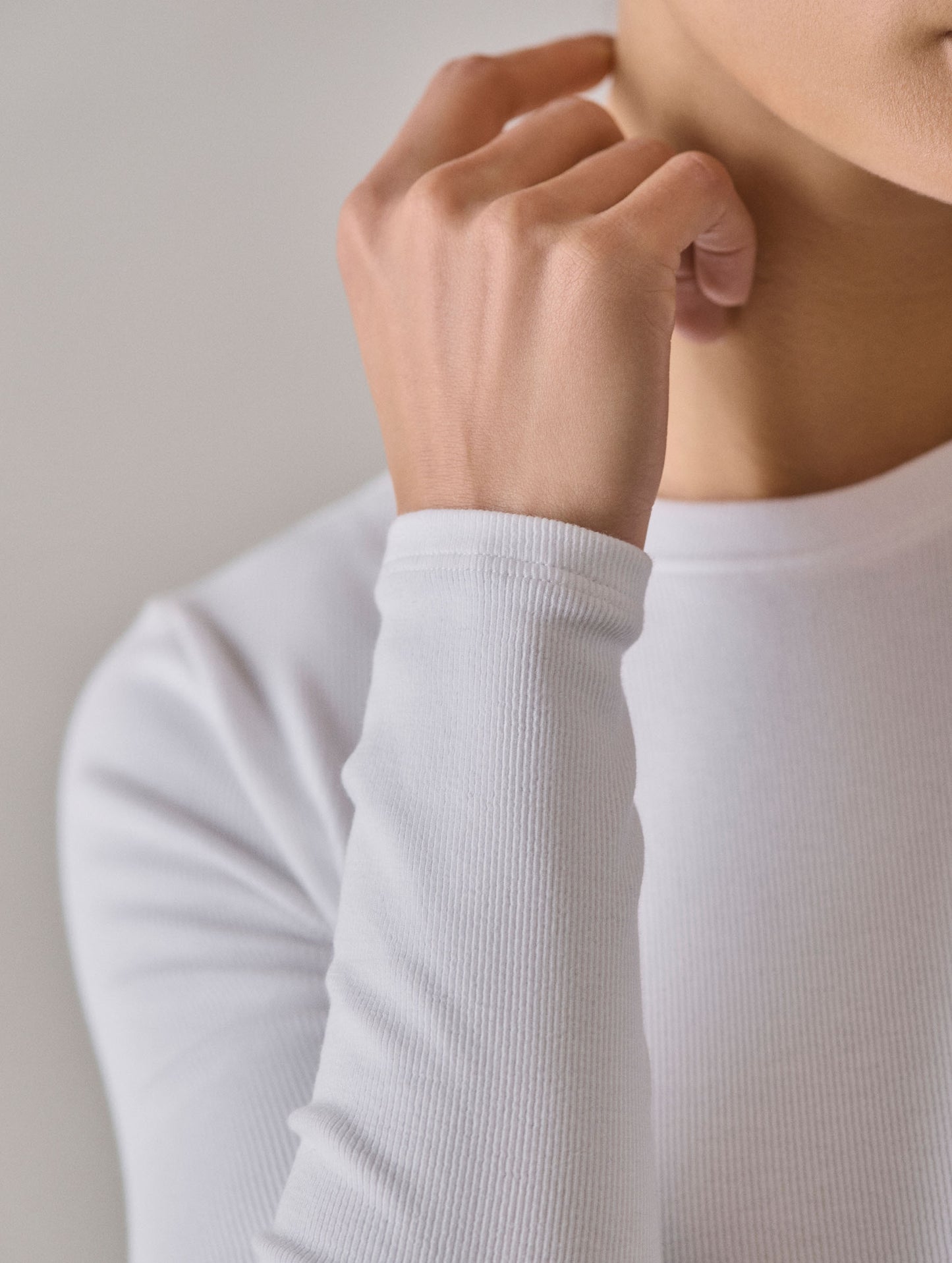 Amara Long-Sleeve Crew - White