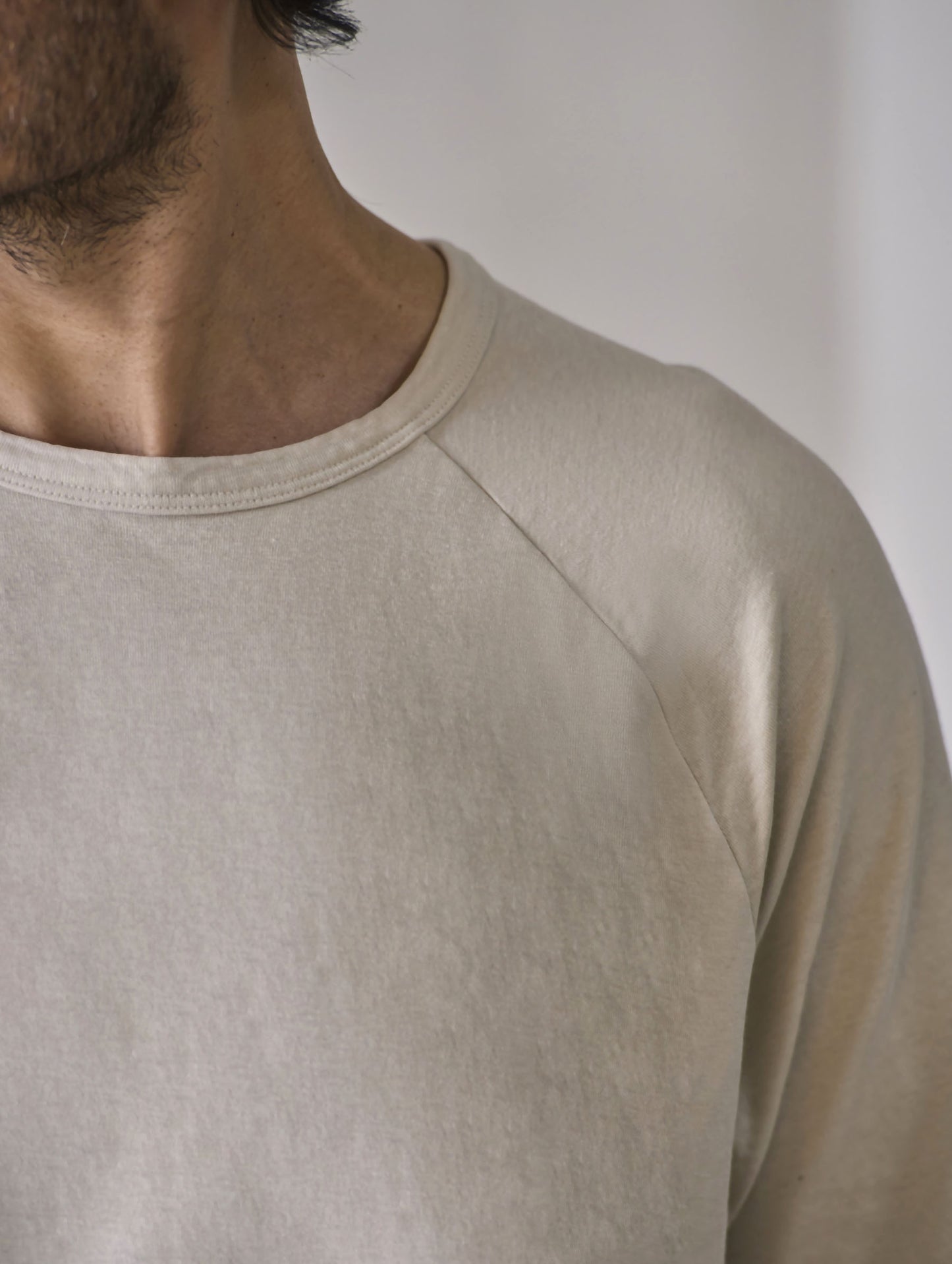 Buckhorn Cotton Raglan Tee 2.0 - Bone