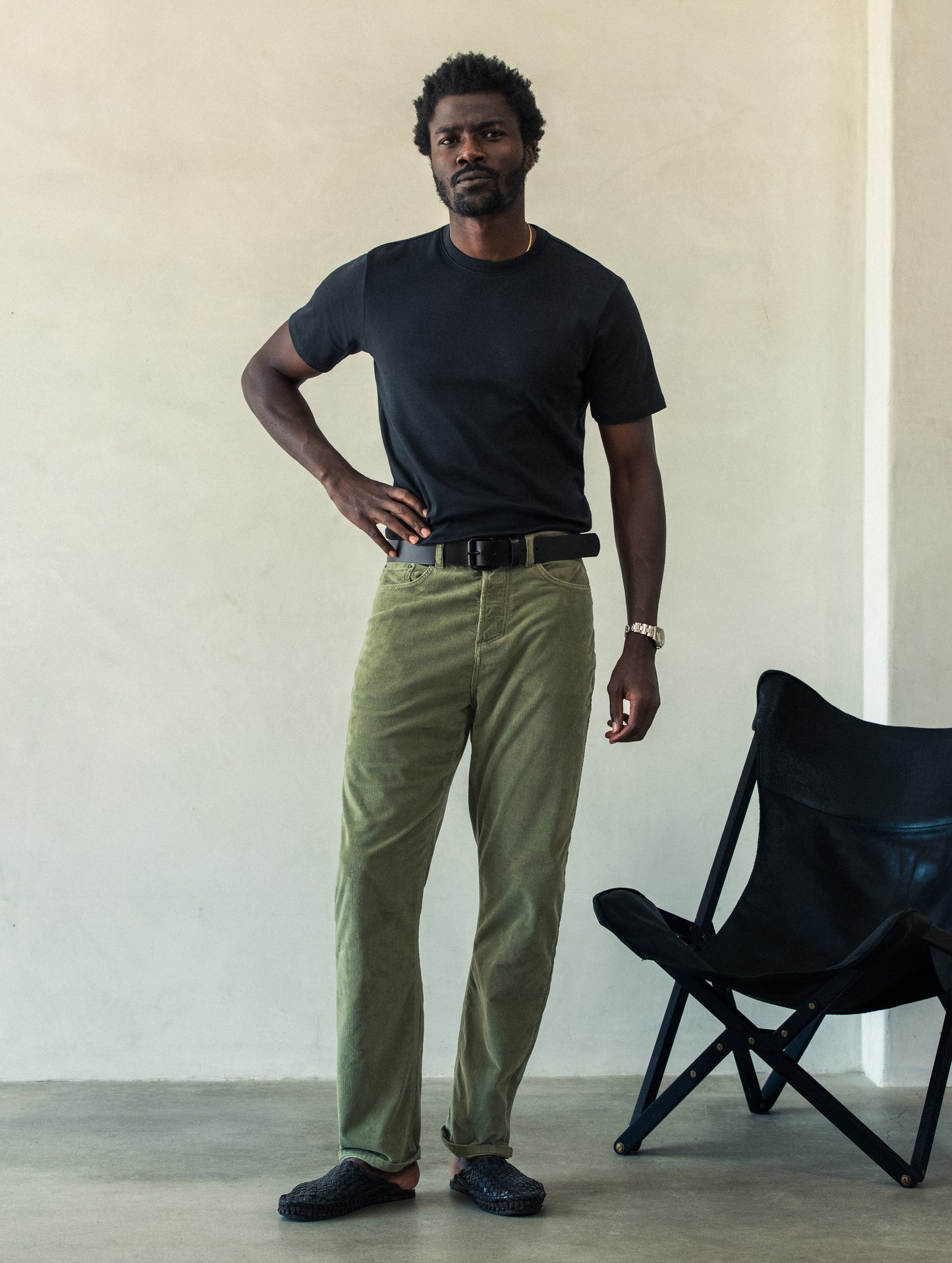 man wearing black leather belt from AETHER Apparel