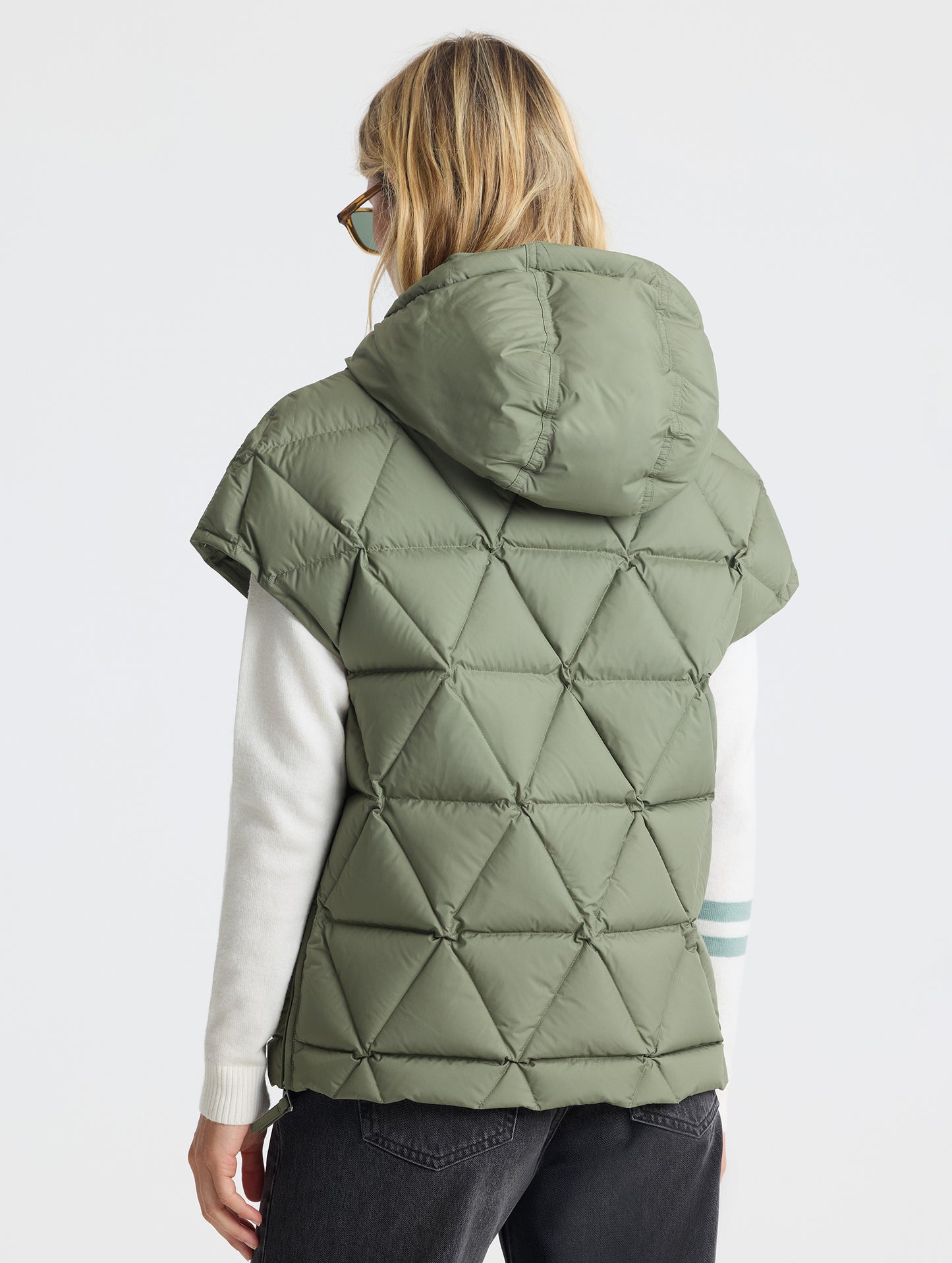 Rear view of woman wearing Mailen Oversized Vest in Fern Green from AETHER Apparel.