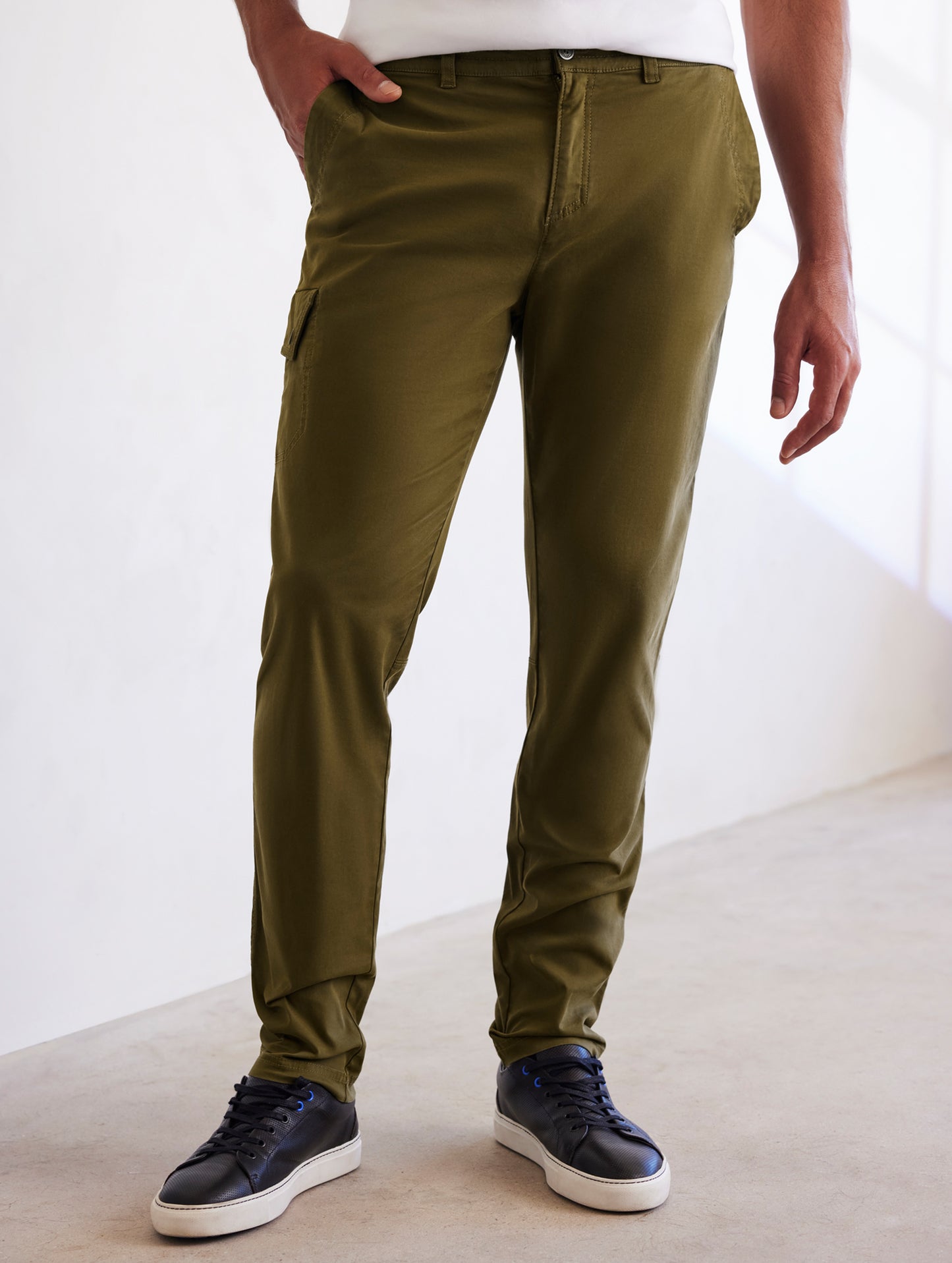 man wearing green pants from AETHER Apparel