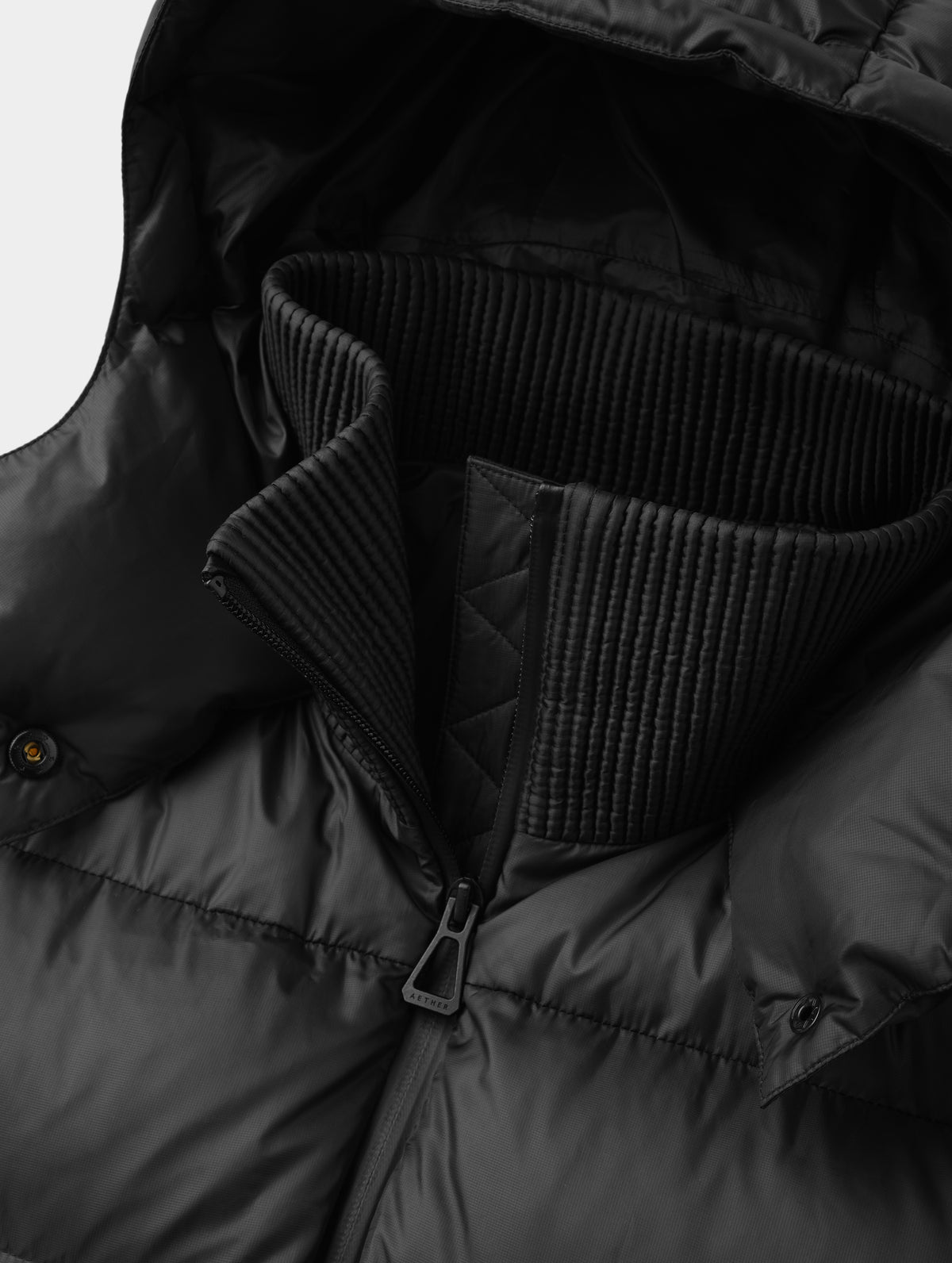 Aura Puffer Jacket - Onyx Black