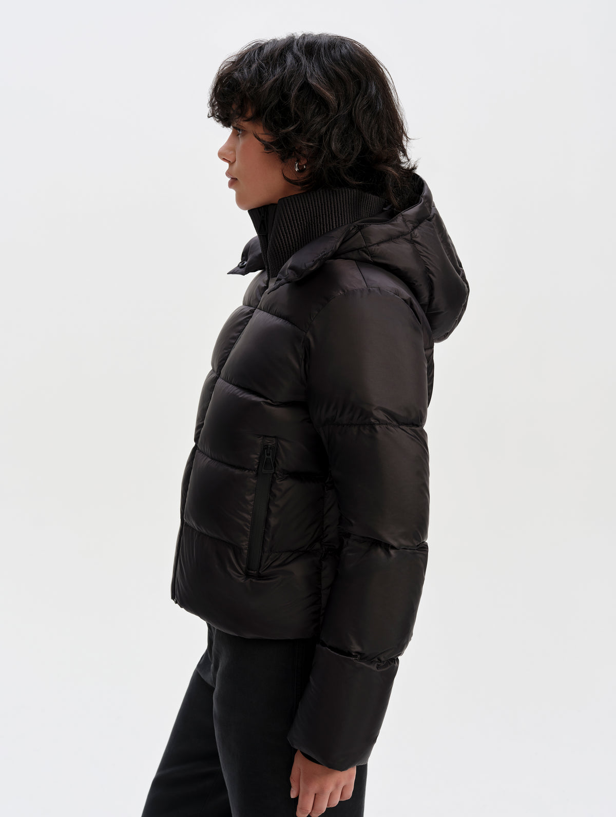 Aura Puffer Jacket - Onyx Black