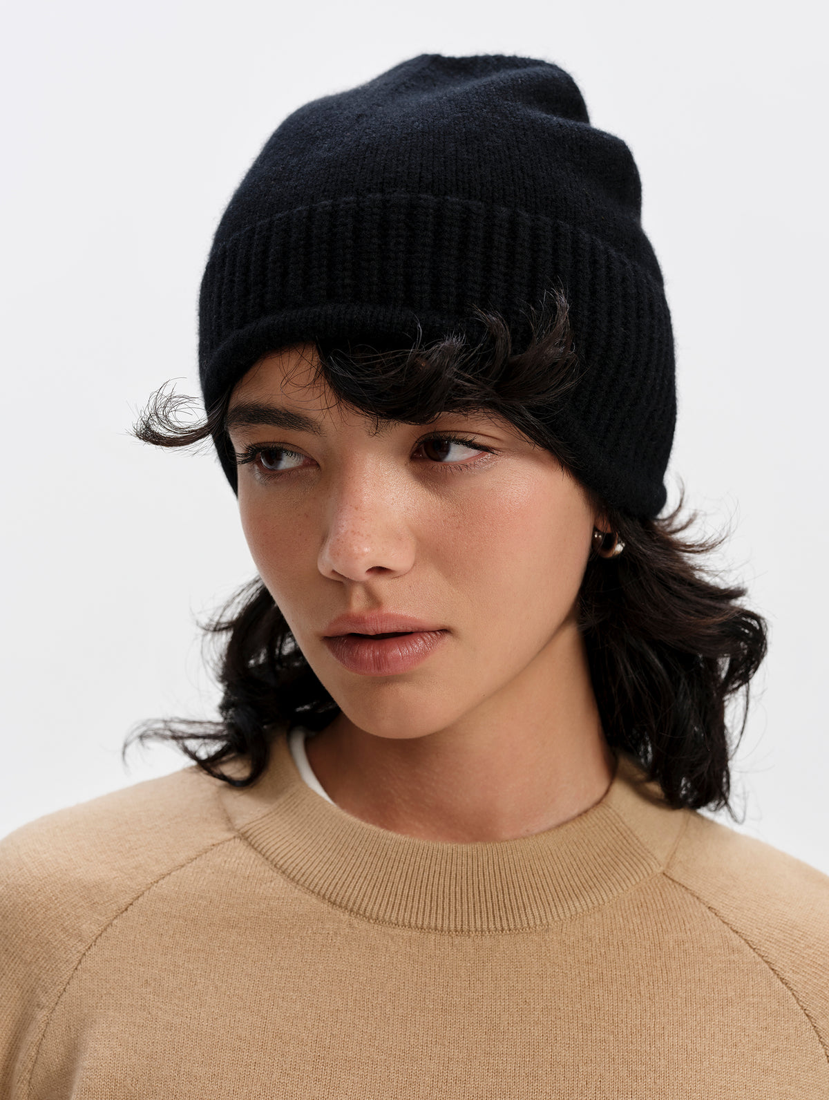 Castel Cashmere Beanie - Onyx Black