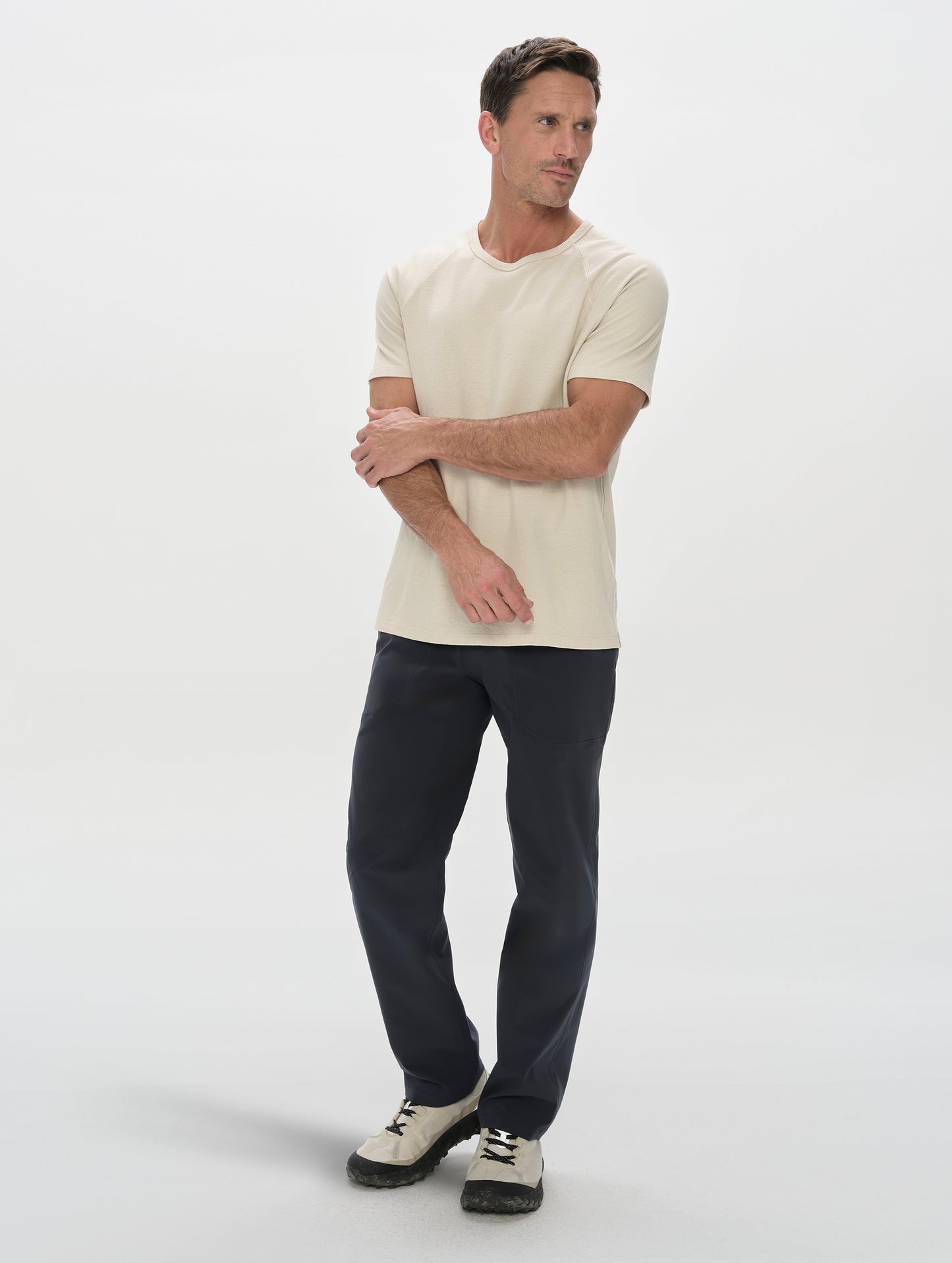 Buckhorn Cotton Raglan Tee 2.0 - Bone