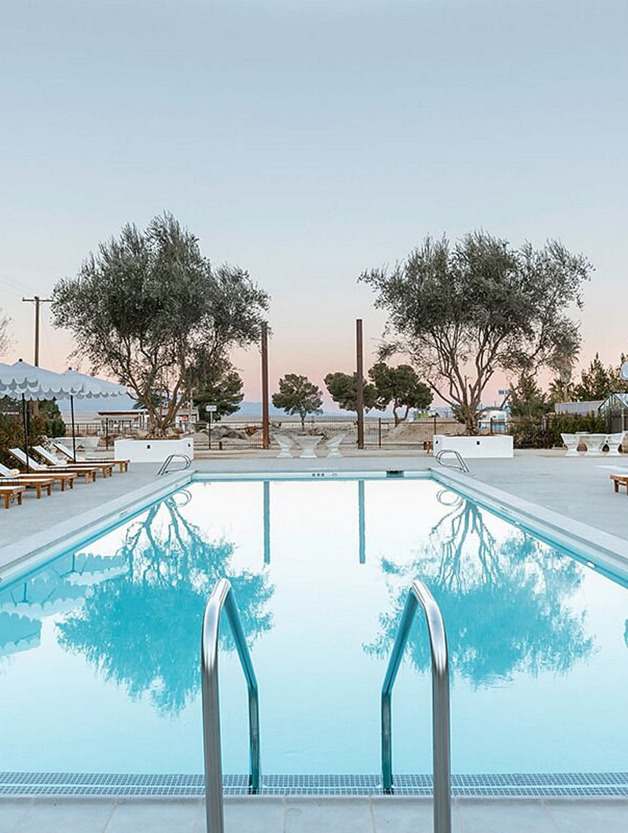 Outdoor view of the swimming pool at the Cuyama Buckhorn resort.