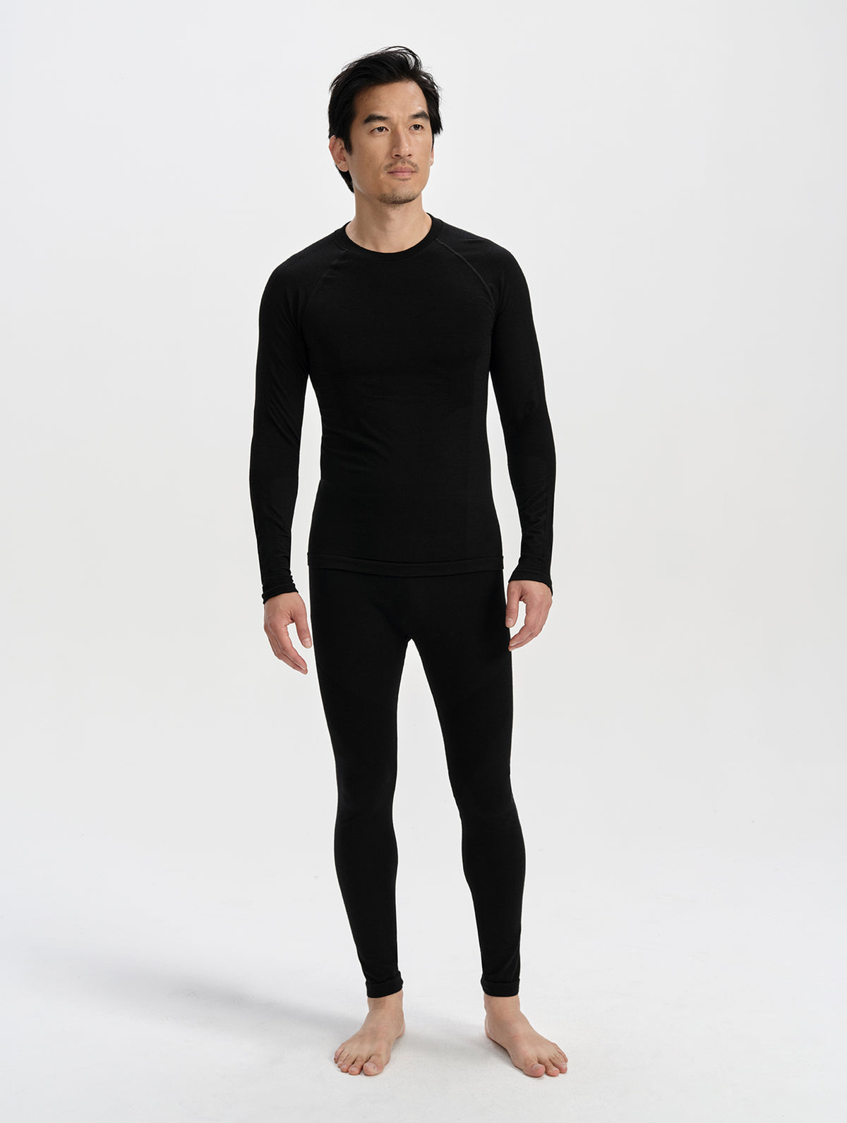 Alpine Seamless Base Layer Crew - Onyx Black
