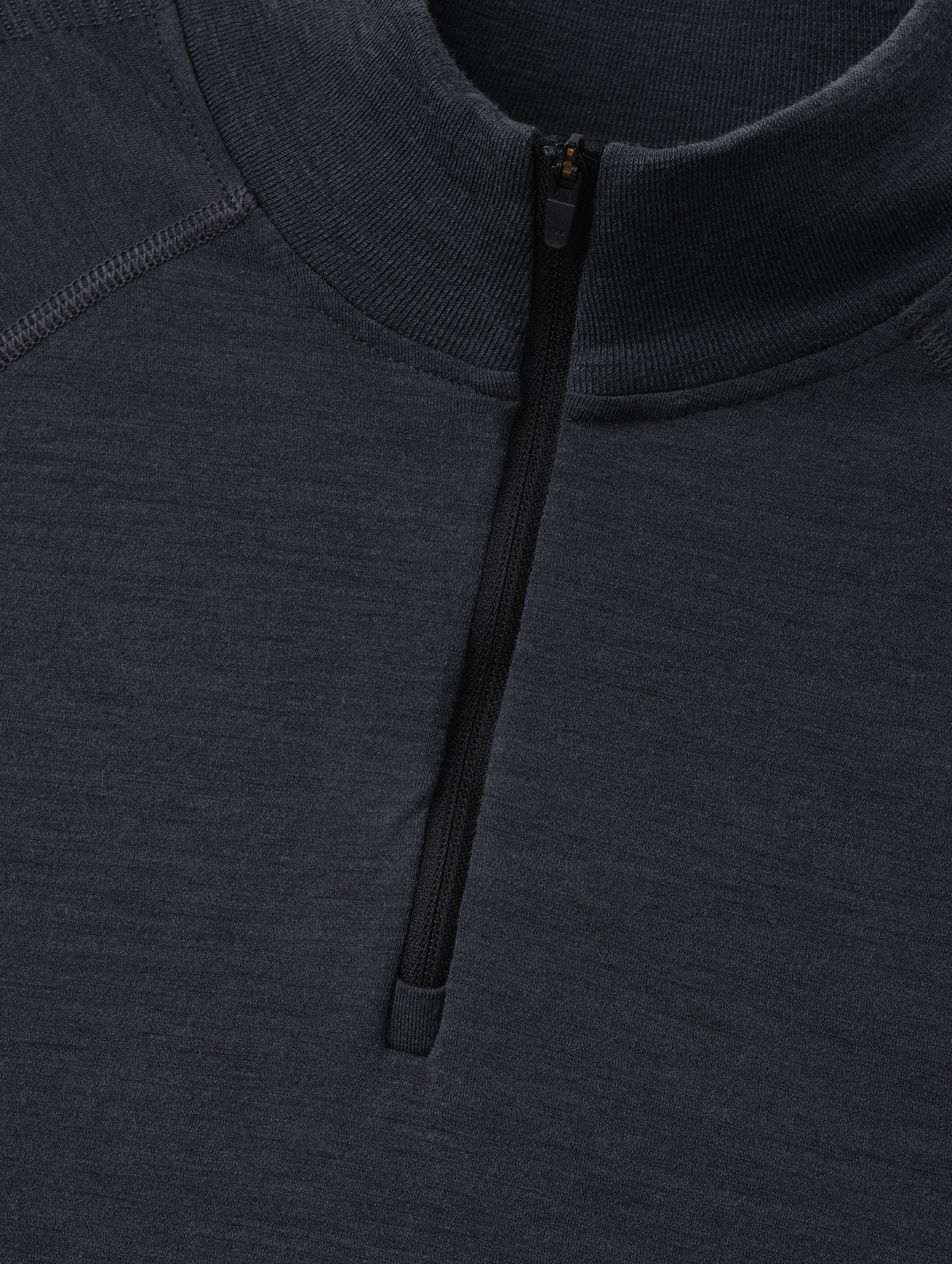 Alpine Half-Zip Seamless Base Layer - Graphite