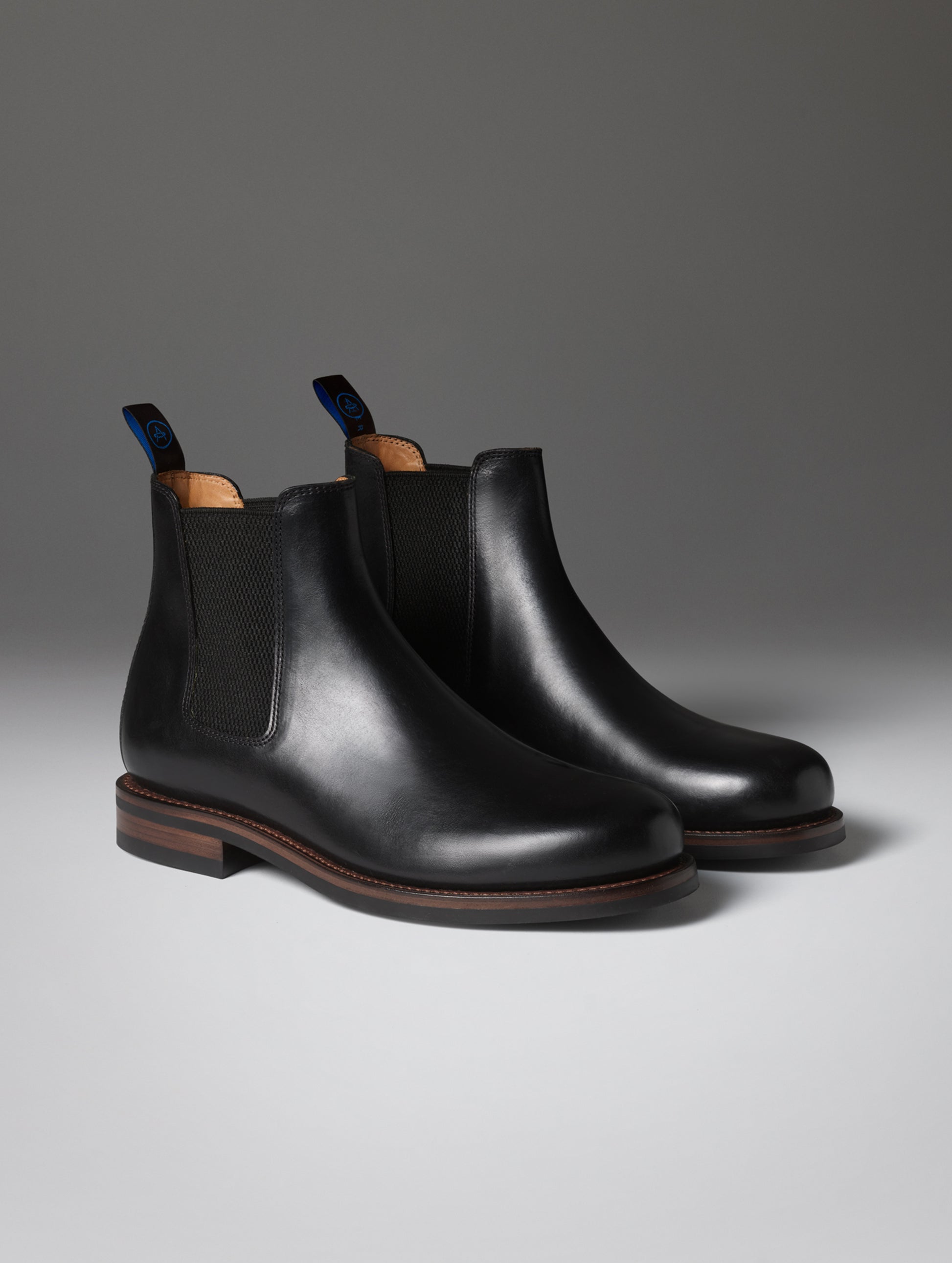 Front angled view of the City Chelsea Boot in Onyx Black from AETHER Apparel.