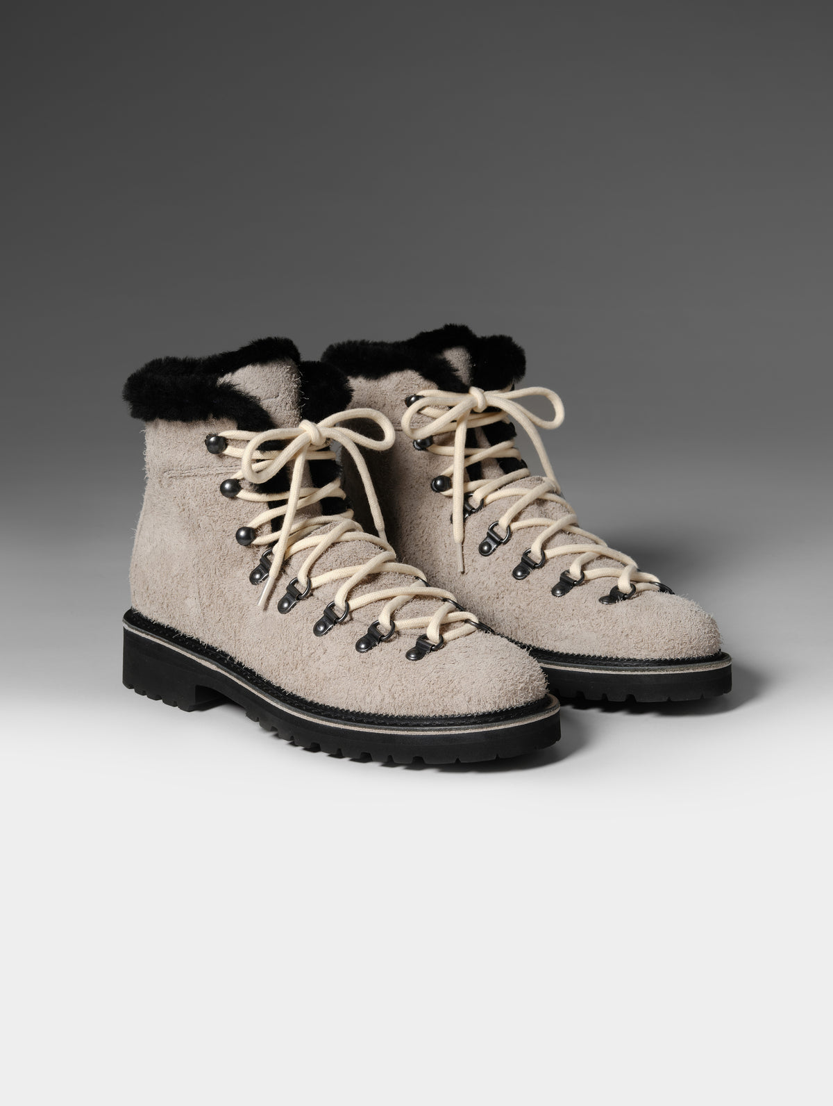 Front 3/4 studio shot of the W Dolomite Boot w/ Shearling in Sandstone with cream laces from AETHER Apparel.