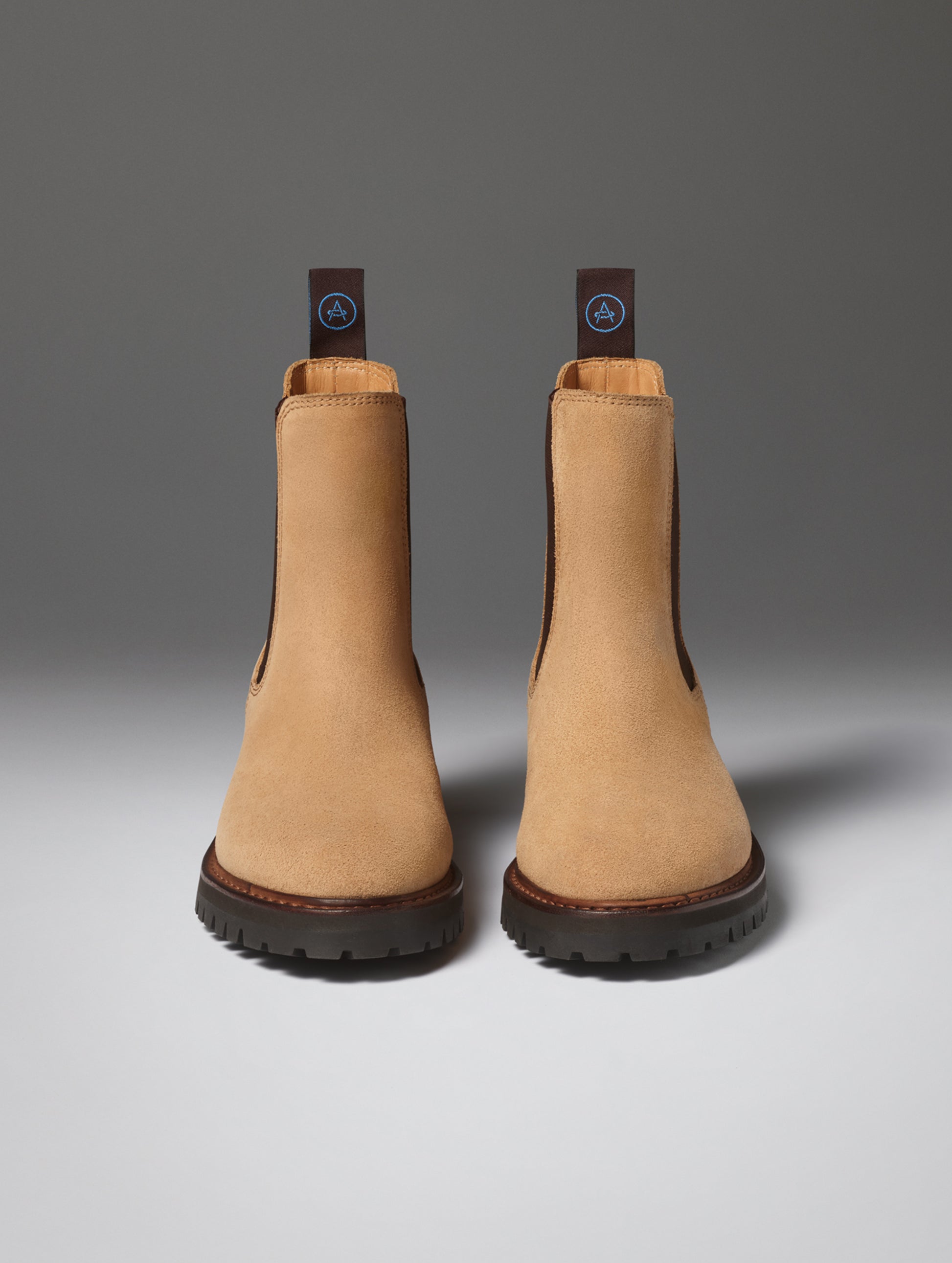 Front view of the Reign Chelsea Boot in Dark Clay from AETHER Apparel.