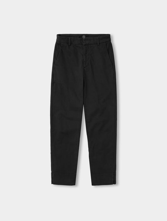 Flat lay view of the Rhy Straight Leg Pant in Onyx Black from AETHER.