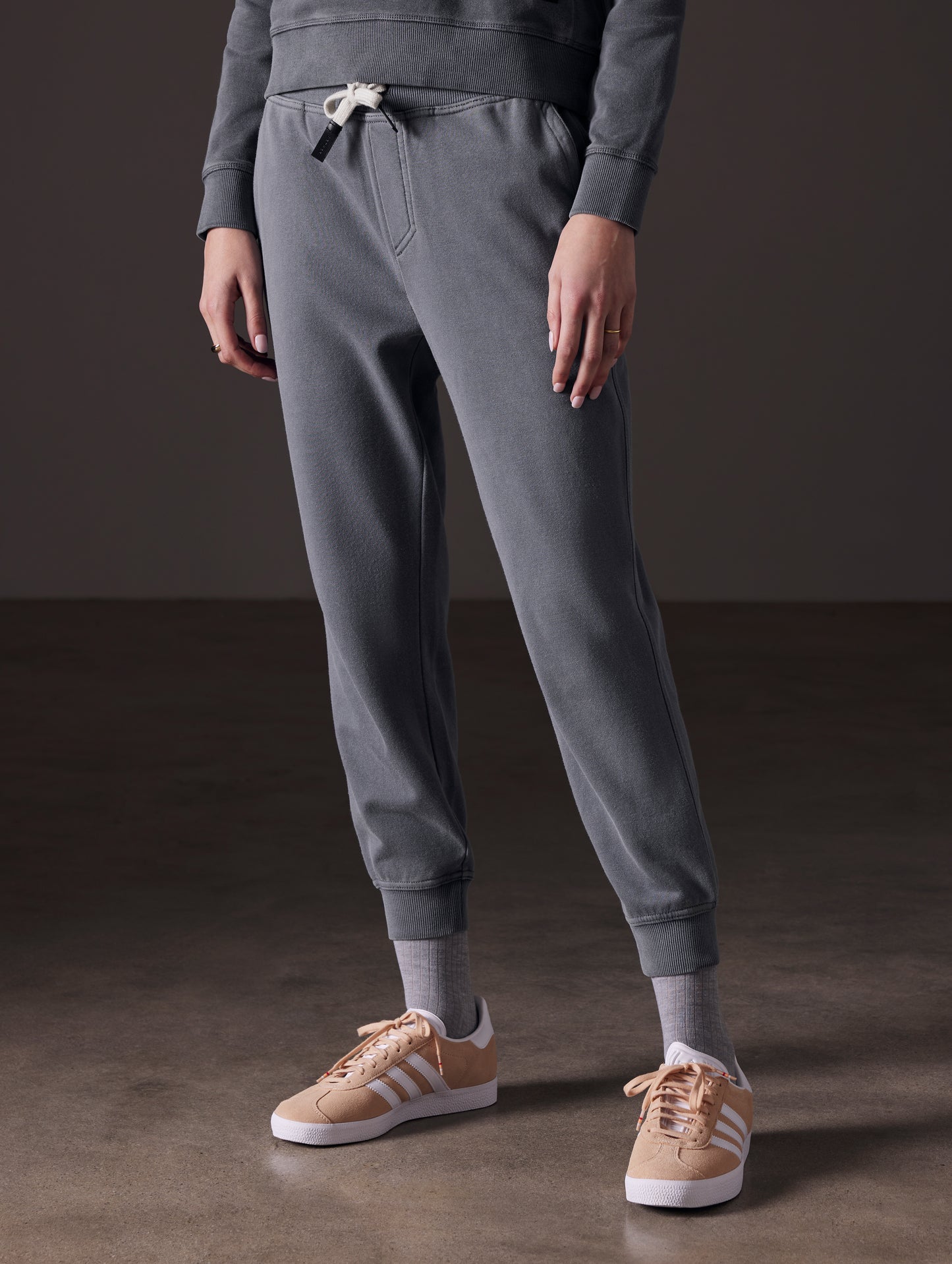 grey jogger for women from AETHER Apparel